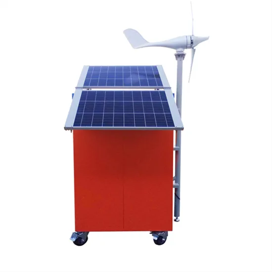How does the energy storage system store energy