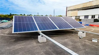 How Much Power Can a Solar Battery Store and What You Need to