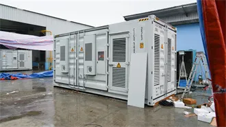 Photovoltaic System Foundations: Key Factors for Optimal Selection