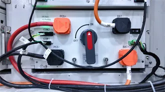 Solarcontainer: The mobile solar system